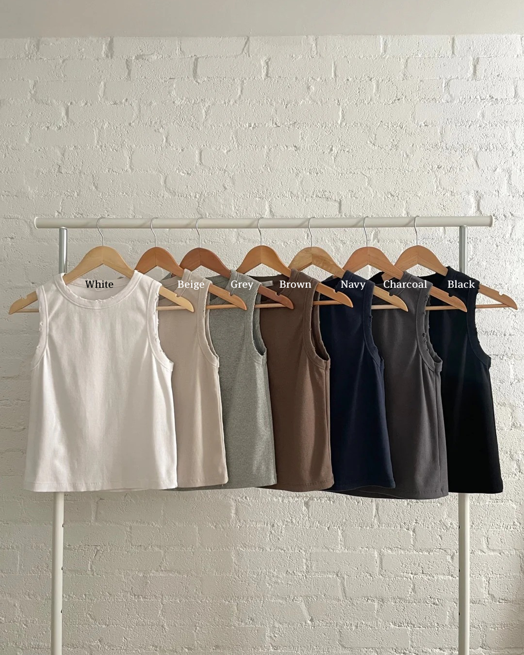 Broken In Basic Fit Sleeveness