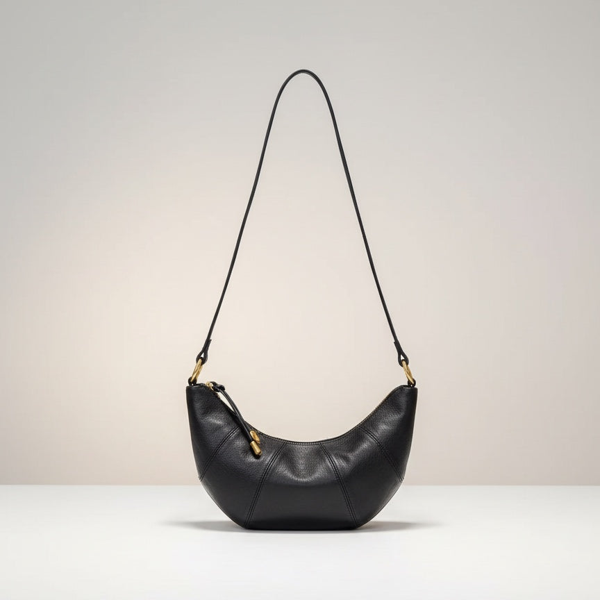 The JeJe Korea fashion&lifestyle 블랙 램스킨 미니 크루아상 백