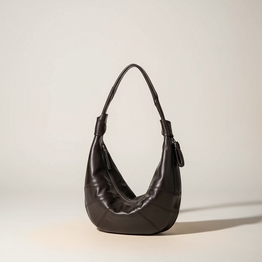 The JeJe Korea fashion&lifestyle 프리미엄 램스킨 너트 호보백, 블랙 컬러, 부드러운 가죽 소재