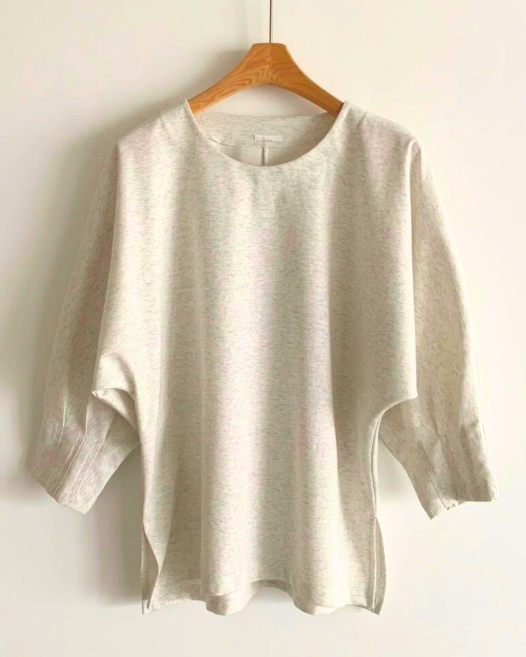 Wrist Dart SeamT-Shirt