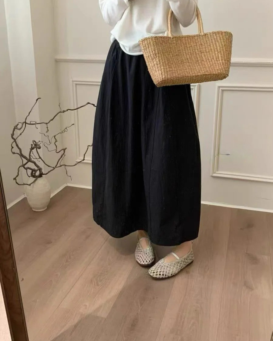 Lightweight flare Banding Skirt