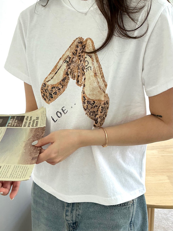 Leopard Shoes Graphic T-Shirt