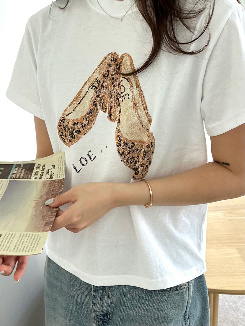 Leopard Shoes Graphic T-Shirt