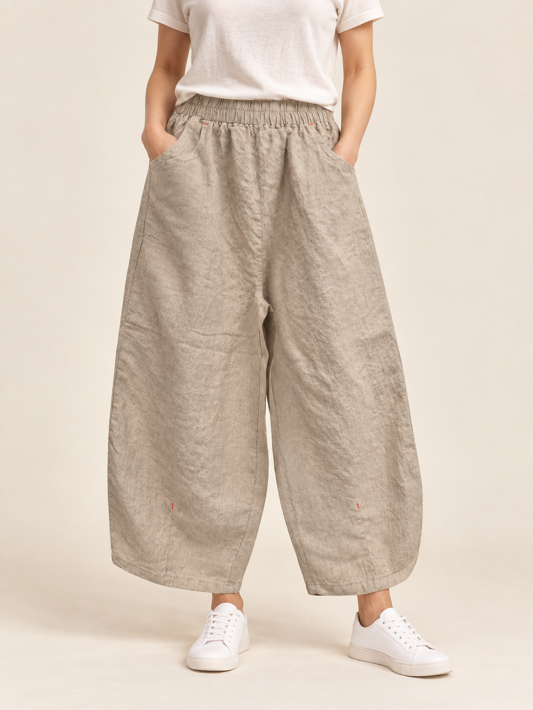 Pure Linen Balloon Banding Pants — Beige · 앞모습 · 착용컷