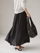 The JeJe Korea fashion&lifestyle 프리미엄 램스킨 너트 호보백, 브라운 컬러, 가죽 소재, 독특한 매듭 디테일